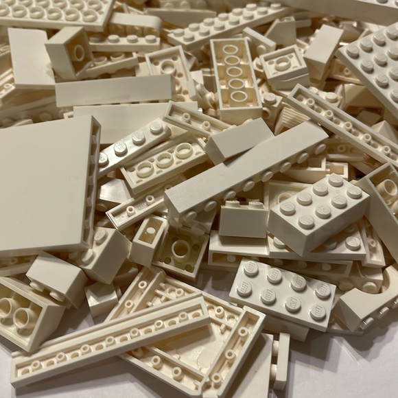 Lego Blocks (300 Pieces) White - Picture 2 of 5